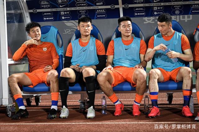 英媒：曼联关注波尔图边锋威廉·戈麦斯，球员解约金8000万欧